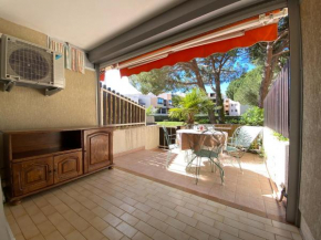 Sol-y-Days Los Amigos, Studio 4 couchages en rez-de-jardin, avec grande terrasse et parking, à 250m de la plage